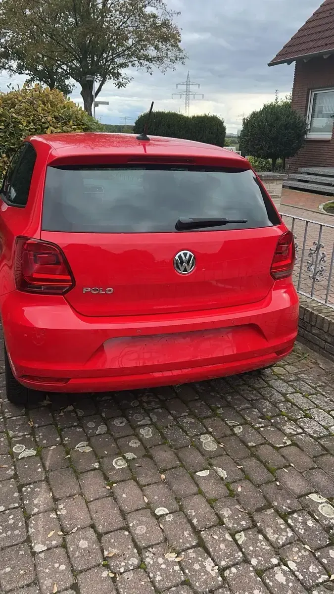 Gebraucht VW Polo Sound 75 PS (55 kW) 2017 Rot Kleinwagen