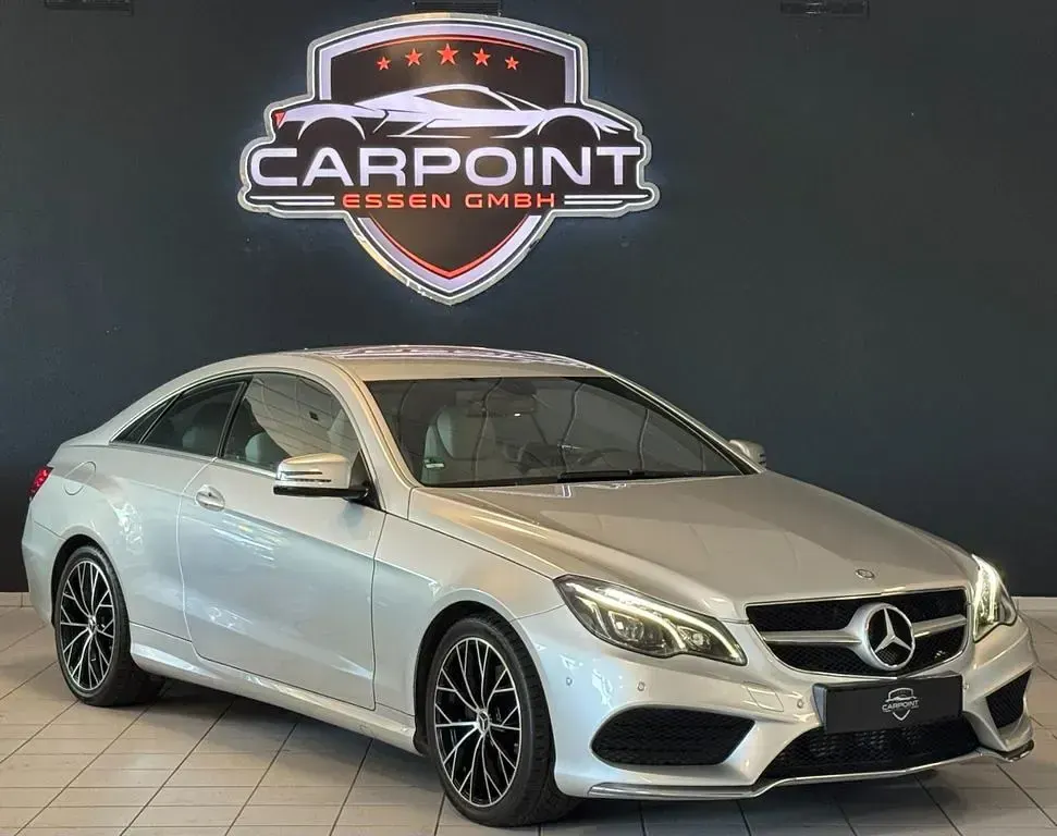 Gebraucht Mercedes E250 AMG line 211 PS (155 kW) 2013 Silber Coupé