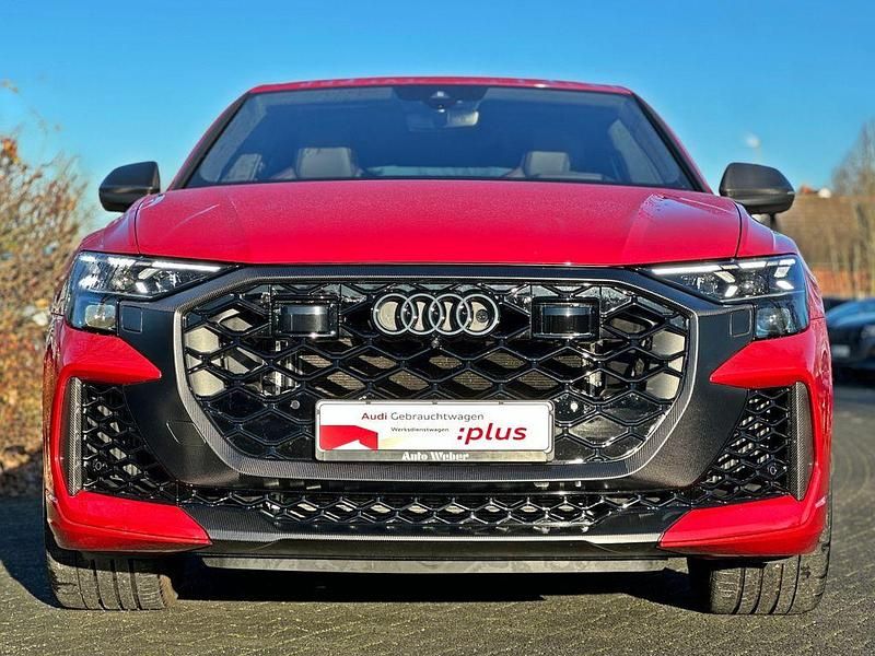 Gebraucht Audi RS Q8 Performance 640 PS (470 kW) 2024 Rot SUV