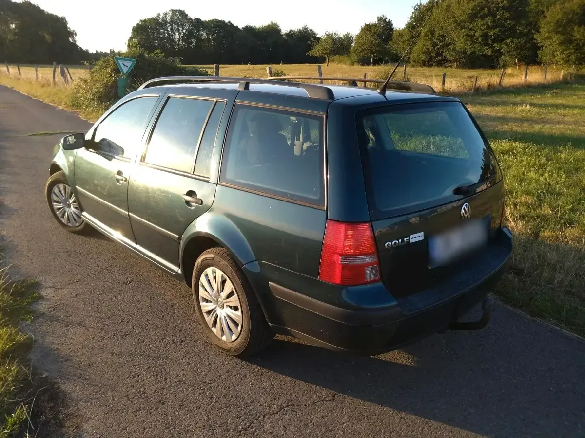 Gebraucht VW Golf IV 105 PS (77 kW) 2003 Grün Kombi