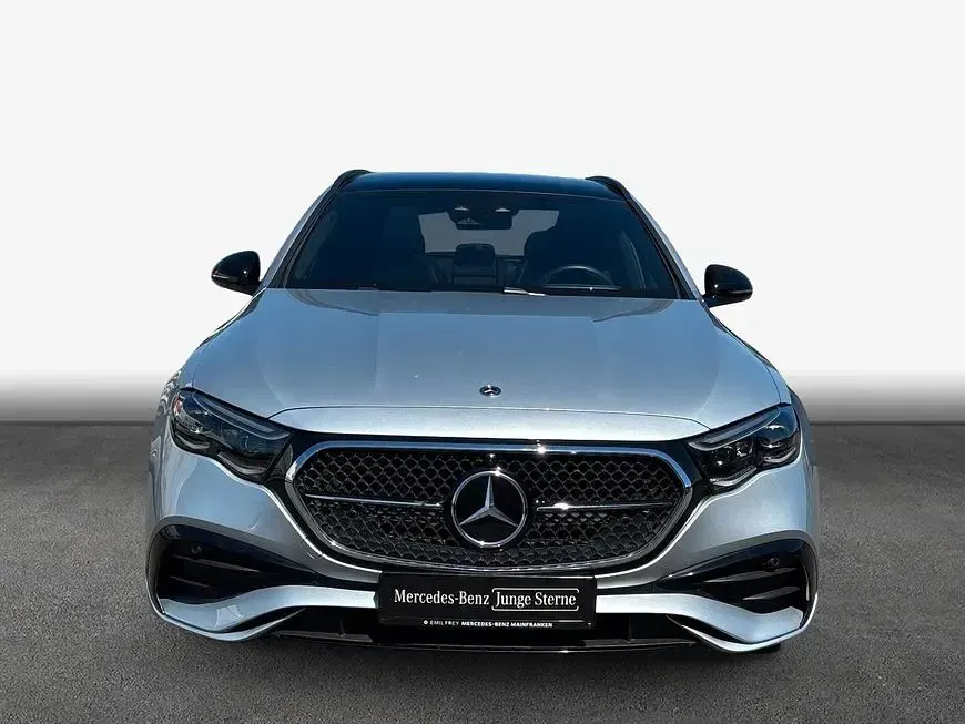 Gebraucht Mercedes E220 AMG 197 PS (144 kW) 2025 Silber Kombi