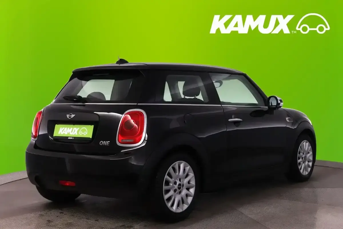 Gebraucht Mini ONE Pepper 102 PS (75 kW) 2016 Schwarz Kleinwagen