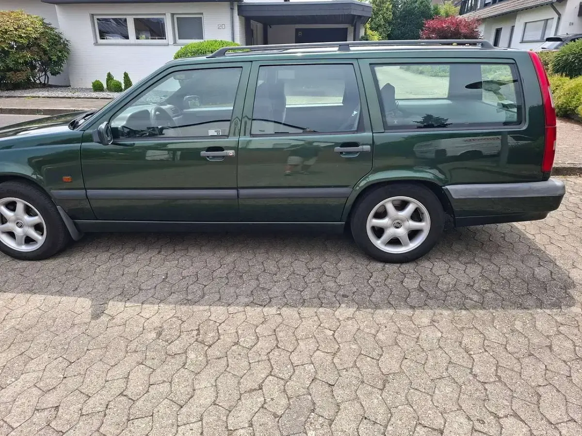 Gebraucht Volvo 850 144 PS (105 kW) 1996 Grün Kombi