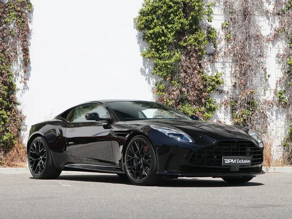 Gebraucht Aston Martin DB12 680 PS (500 kW) 2025 Schwarz