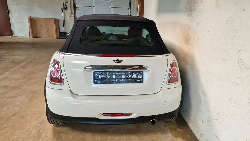 Gebraucht Mini Cooper Cabriolet 122 PS (89 kW) 2011 Beige Cabrio