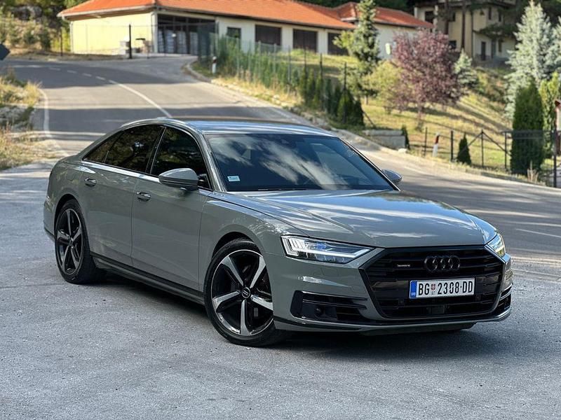 Grau Gebraucht 2020 Audi A8 Limousine | 55.000 € - Bild 1/4