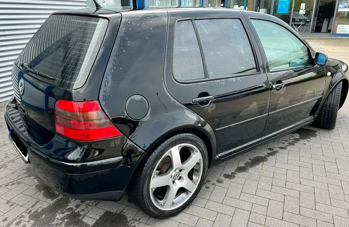 Gebraucht VW Golf III 150 PS (110 kW) 1999 Schwarz Limousine