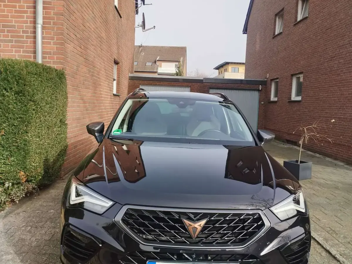 Gebraucht Cupra Ateca 150 PS (110 kW) 2024 Schwarz SUV