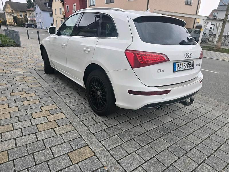 Gebraucht Audi Q5 243 PS (178 kW) 2009 Weiß SUV