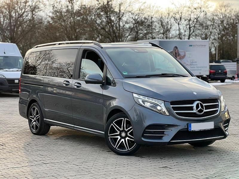 Gebraucht Mercedes V250 AMG 190 PS (139 kW) 2016 Grau Van / Kleinbus