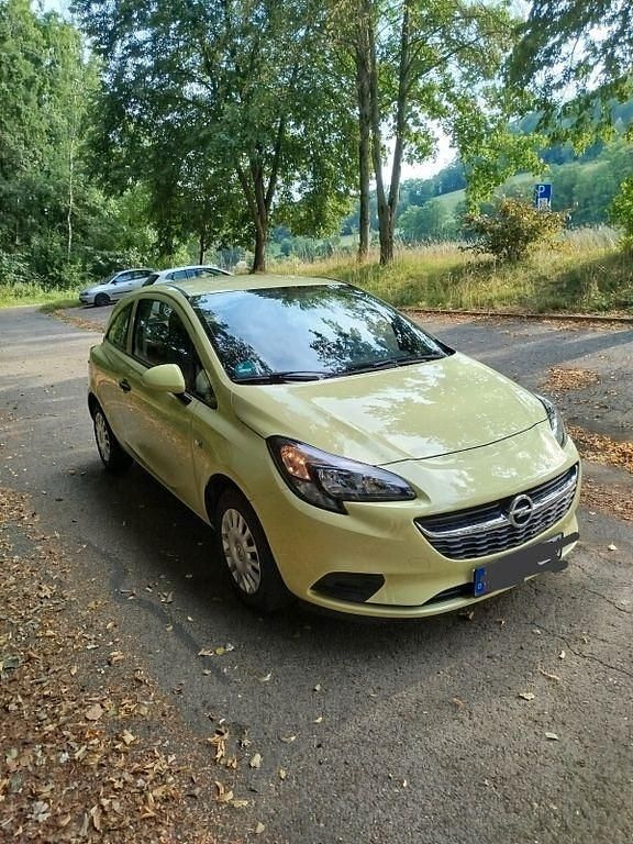 Gelb Gebraucht 2015 Opel Corsa Edition Kleinwagen | 5.250 € (Guter Preis) - Bild 1/4