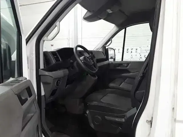 Gebraucht VW e-Crafter 100 kW (136 PS) 2021 Candyweiß Van
