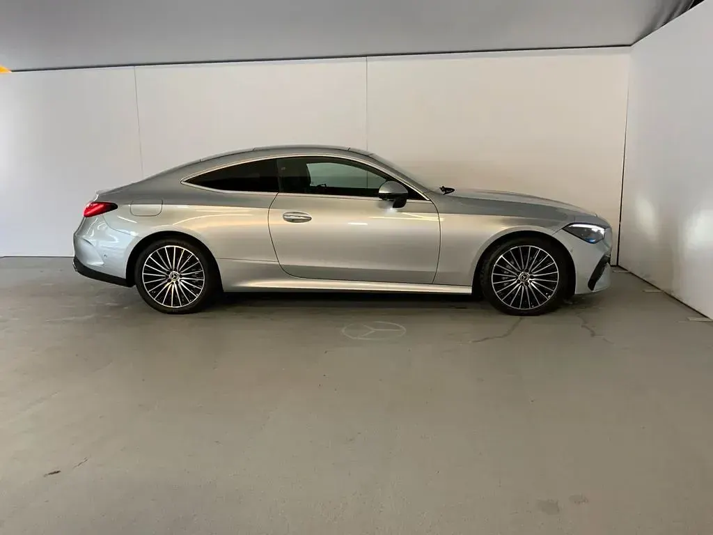 Gebraucht Mercedes CLE220 AMG 197 PS (144 kW) 2025 Metalliclack hightechsilber metallic Coupé