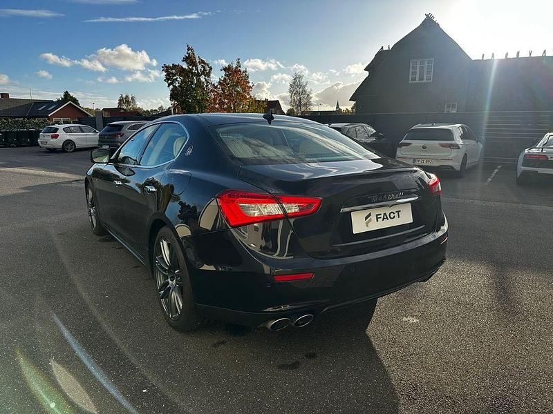 Gebraucht Maserati Ghibli 409 PS (300 kW) 2014 Schwarz Limousine