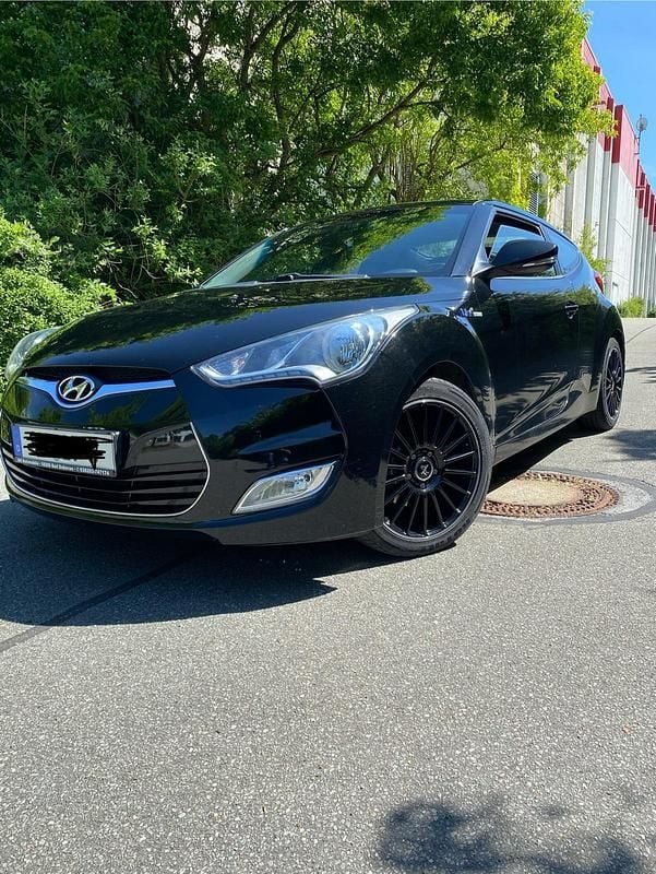 Schwarz Gebraucht 2012 Hyundai Veloster Kleinwagen | 4.499 € (Superpreis) - Bild 1/4