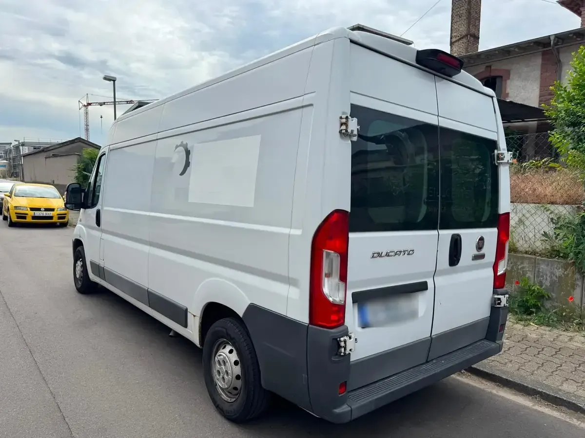Gebraucht Fiat Ducato 130 PS (95 kW) 2016 Weiß Van
