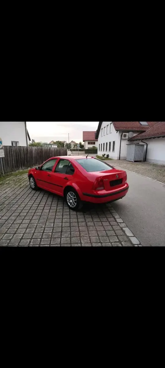 Gebraucht VW Bora 115 PS (84 kW) 1999 Rot Limousine