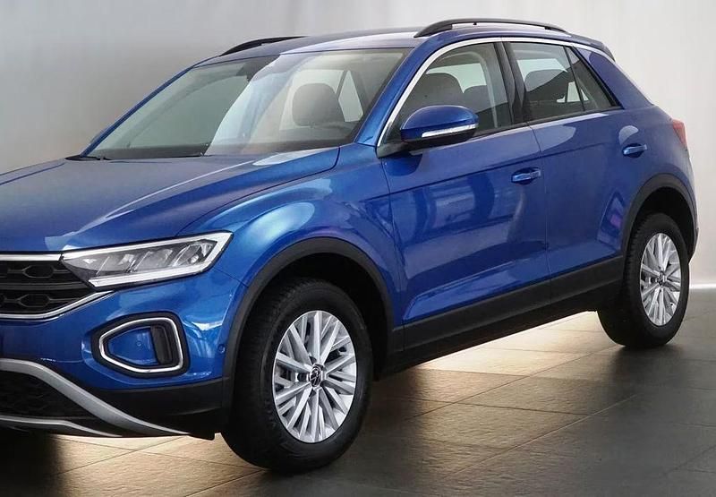 Blau Gebraucht 2022 VW T-Roc Life SUV | 18.000 € (Guter Preis) - Bild 1/4