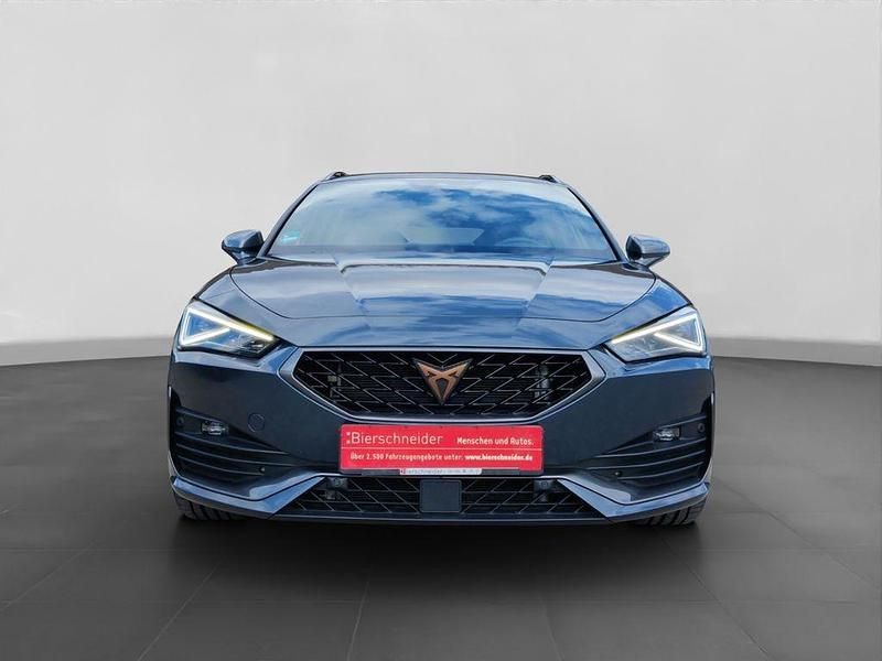 Second-hand Cupra Leon VZ 245 CP (180 kW) 2024 Gri Break