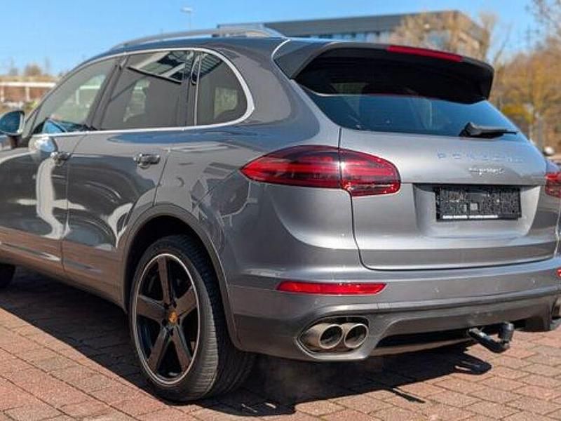 Gebraucht Porsche Cayenne 385 PS (283 kW) 2016 Andere SUV