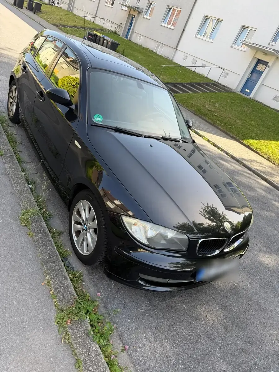 Brugt BMW 118 143 HK (105 kW) 2009 Sort Hatchback