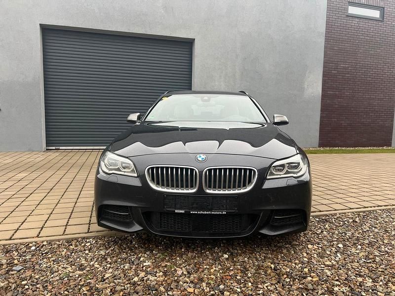 Gebraucht BMW M550 Performance 381 PS (280 kW) 2014 Grau Limousine