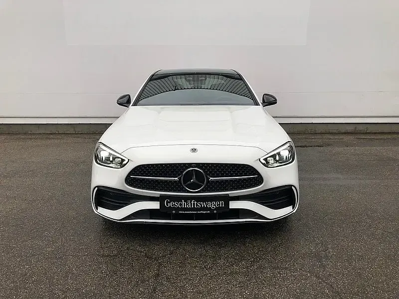 Gebraucht Mercedes C400 AMG 252 PS (185 kW) 2023 Polarweiss Limousine
