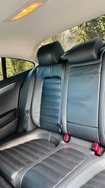 Gebraucht VW Passat 184 PS (135 kW) 2018 Schwarz Limousine