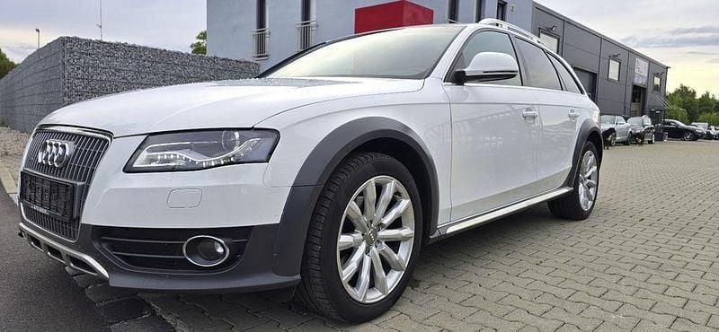 Weiß Gebraucht 2010 Audi A4 Allroad Sport Kombi | 7.990 € (Fairer Preis) - Bild 1/4