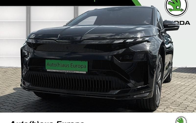 Schwarz Neu 2025 Skoda Enyaq iV SportLine SUV | 54.900 € (Teuer) - Bild 1/4