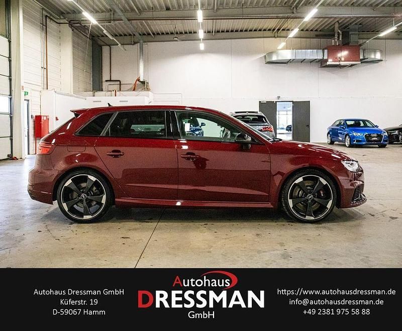 Gebraucht Audi RS3 Sport 400 PS (294 kW) 2019 Individuallackierungen audi ex Limousine