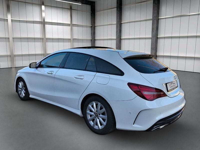 Gebraucht Mercedes CLA200 Shooting Brake AMG 156 PS (114 kW) 2018 Weiß Kombi