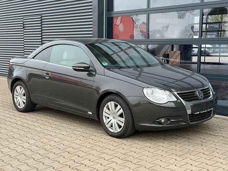 Gebraucht VW Eos 160 PS (117 kW) 2010 Schwarz Cabrio