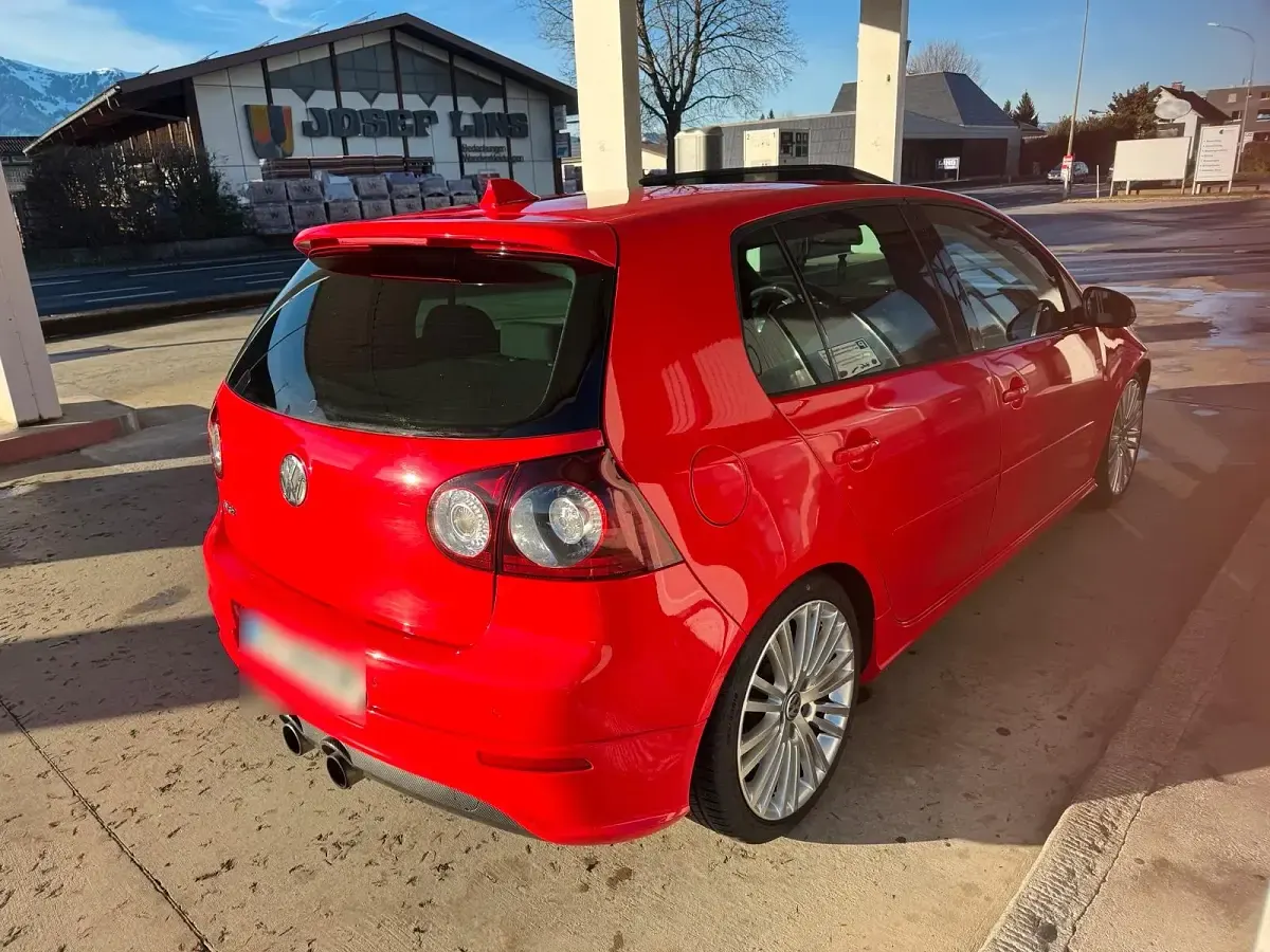 Gebraucht VW Golf V R 250 PS (183 kW) 2006 Rot Kleinwagen