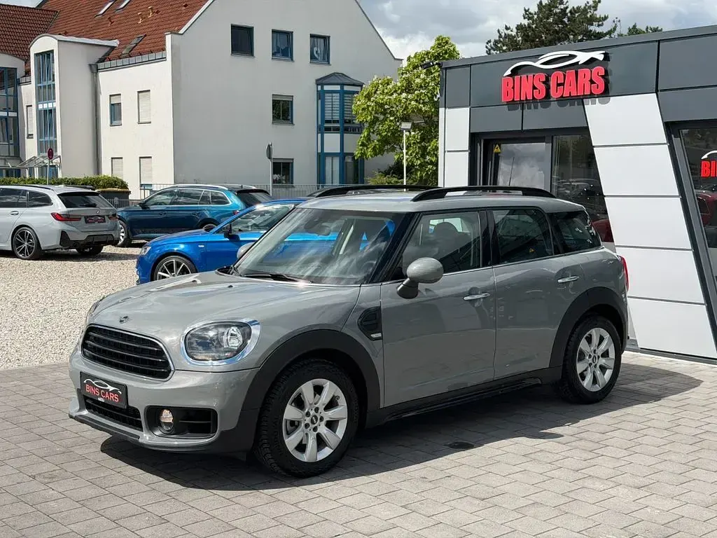 Gebraucht Mini One Countryman 102 PS (75 kW) 2018 Grau SUV