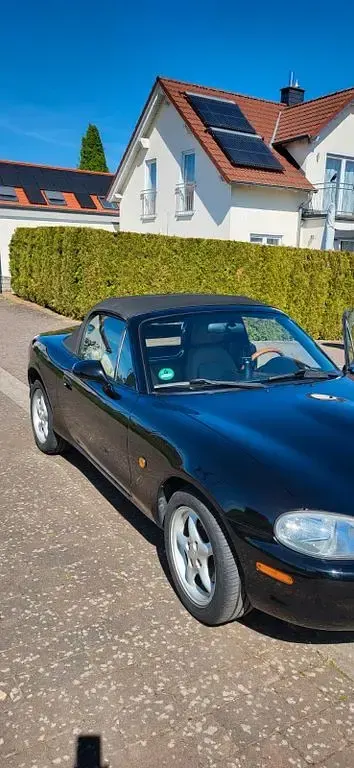 Gebraucht Mazda MX5 110 PS (80 kW) 2000 Schwarz Cabrio