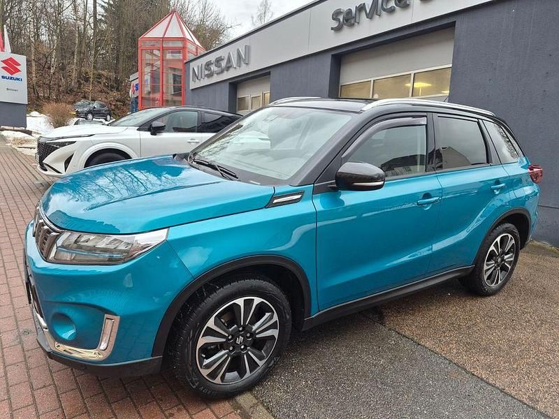 Gebraucht Suzuki Vitara Comfort+ 129 PS (94 kW) 2024 Blau SUV