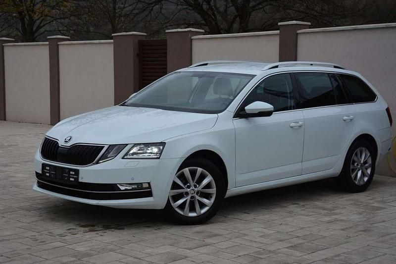 Gebraucht Skoda Octavia Style 150 PS (110 kW) 2019 Weiß Kombi