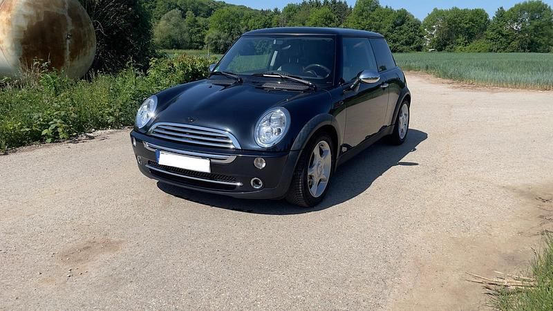 Blau Gebraucht 2005 Mini Cooper Kleinwagen | 3.200 € (Teuer) - Bild 1/4