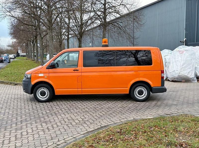 Gebraucht VW Transporter 116 PS (85 kW) 2012 Orange Van