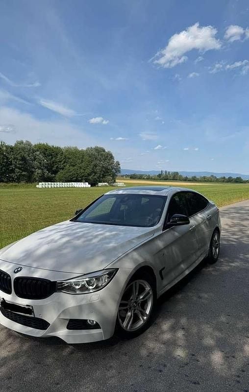 Gebraucht 2016 BMW 318 Gran Turismo M Sport Limousine | 14.690 € (Fairer Preis) - Bild 1/4