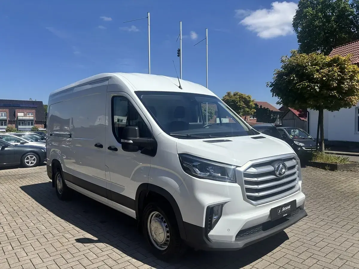 Gebraucht Maxus V90 148 PS (108 kW) 2024 Weiß Van
