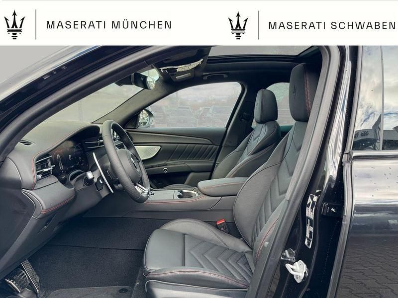 Neu Maserati Grecale 330 PS (242 kW) 2026 Schwarz SUV