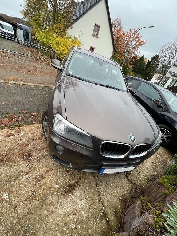 Braun Gebraucht 2014 BMW X3 Sport Line SUV | 12.190 € (Superpreis) - Bild 1/4