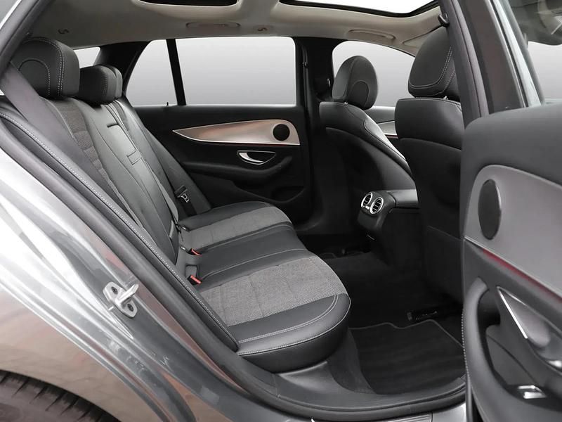 Gebraucht Mercedes E200 Avantgarde 197 PS (144 kW) 2019 Selenitgrau metallic (grau) Kombi