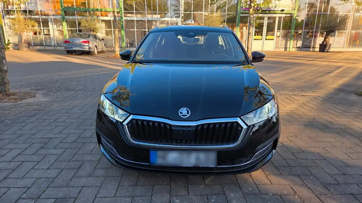 Gebraucht Skoda Octavia 150 PS (110 kW) 2020 Andere farben Kombi