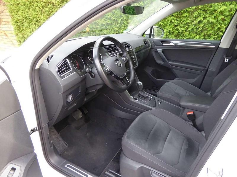 Gebraucht VW Tiguan Highline 150 PS (110 kW) 2020 Weiß SUV