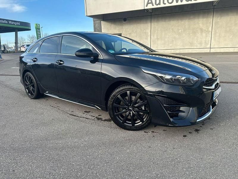 Gebraucht Kia ProCeed GT-Line 160 PS (117 kW) 2024 Schwarz Limousine