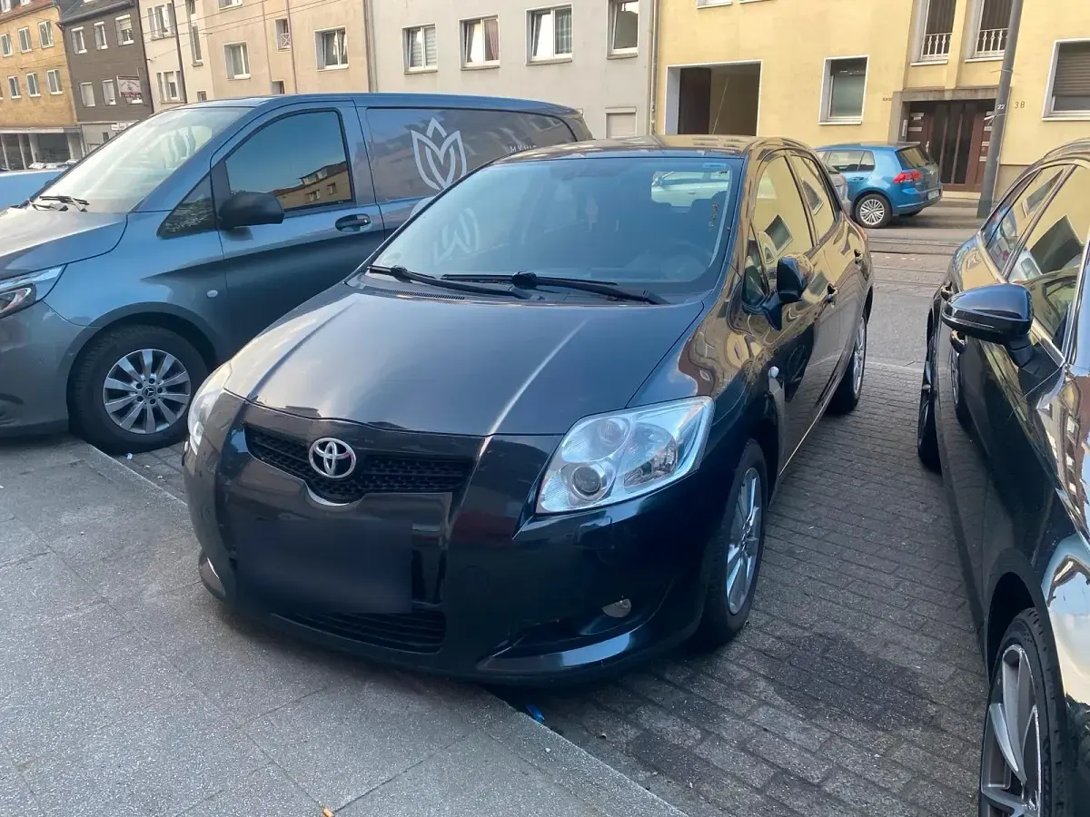 Gebraucht Toyota Auris Executive 126 PS (92 kW) 2008 Schwarz Kleinwagen