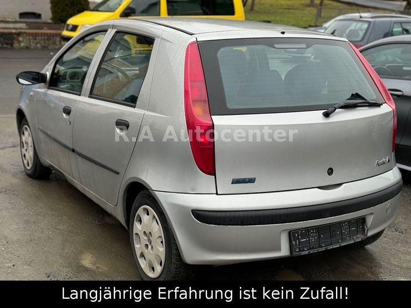 Gebraucht Fiat Punto 60 PS (44 kW) 2001 Silber Kleinwagen